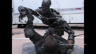 T-600 Is Menacing Even When You Can See Puppeteers Moving It